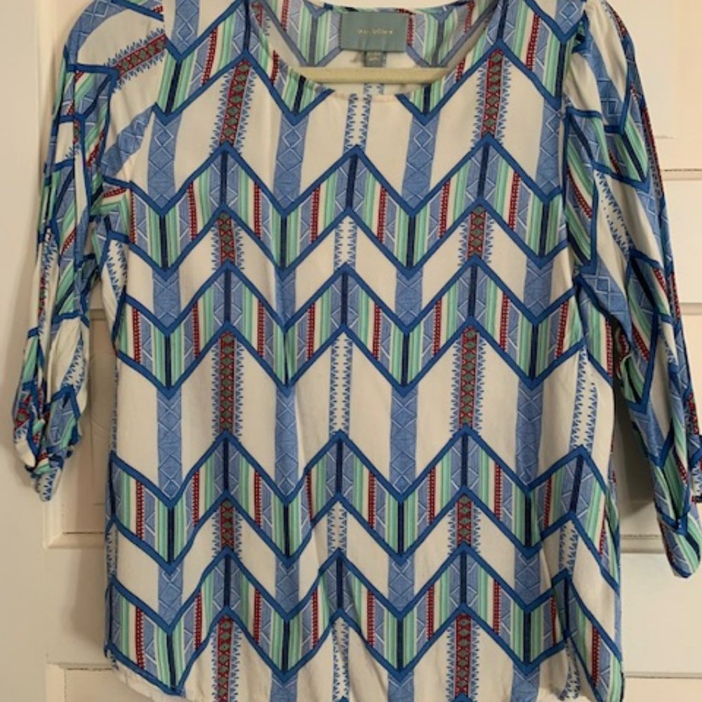 Skies Are Blue Printed Top - Size Small